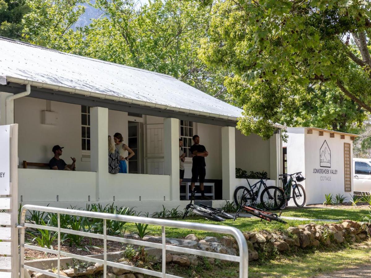 סטלנבוש Jonkershoek Valley Cottage מראה חיצוני תמונה